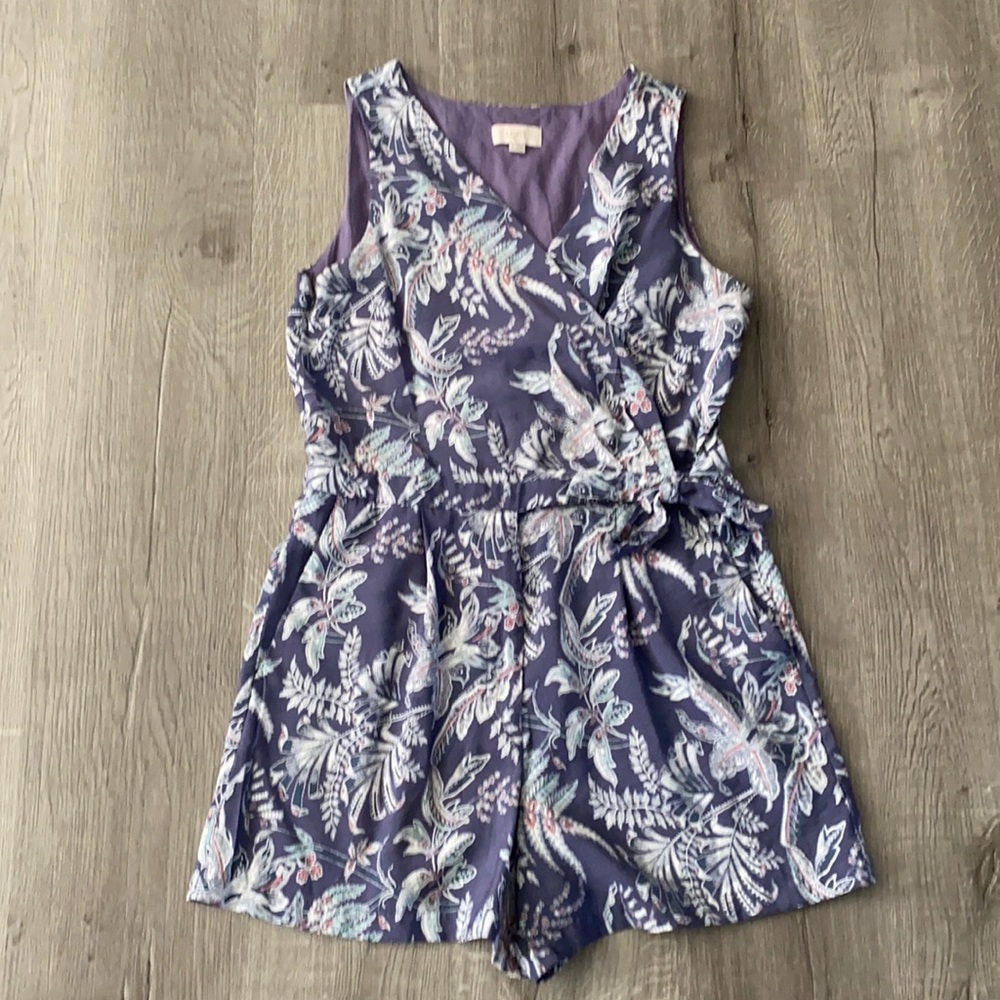 The Loft Romper Size 8
